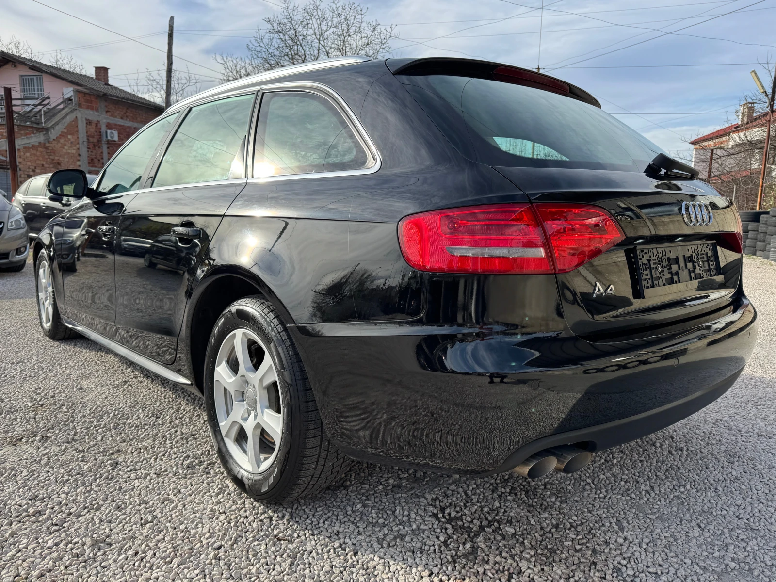 Audi A4 2.0TDI, снимка 5 - Автомобили и джипове - 55830219