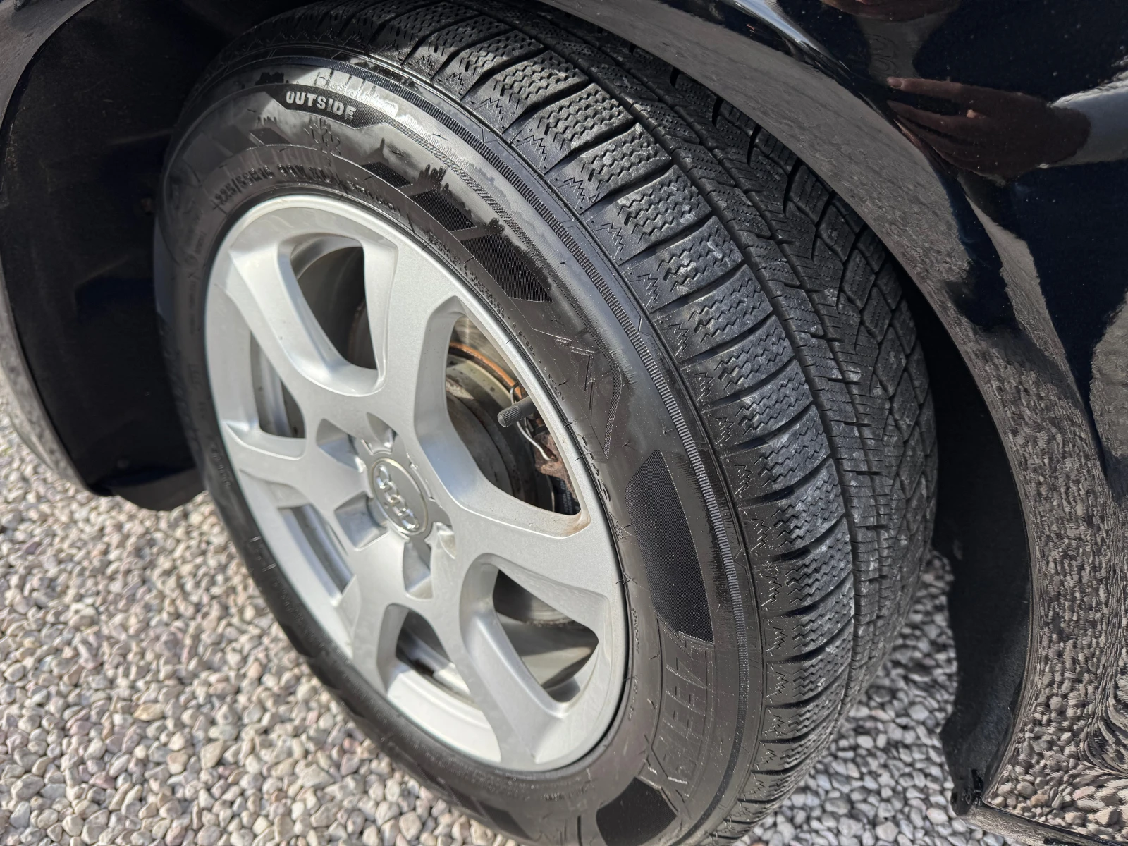Audi A4 2.0TDI, снимка 7 - Автомобили и джипове - 55830219