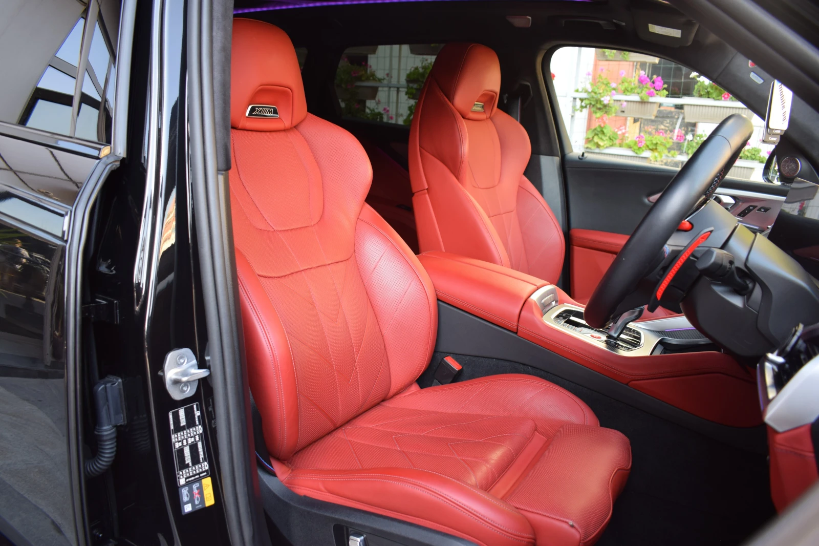BMW XM UK, снимка 8 - Автомобили и джипове - 55835019