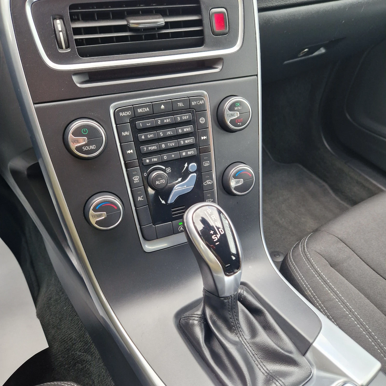 Volvo V60 2.0D-D2 AUTOMAT | Mobile.bg � ����������� 8
