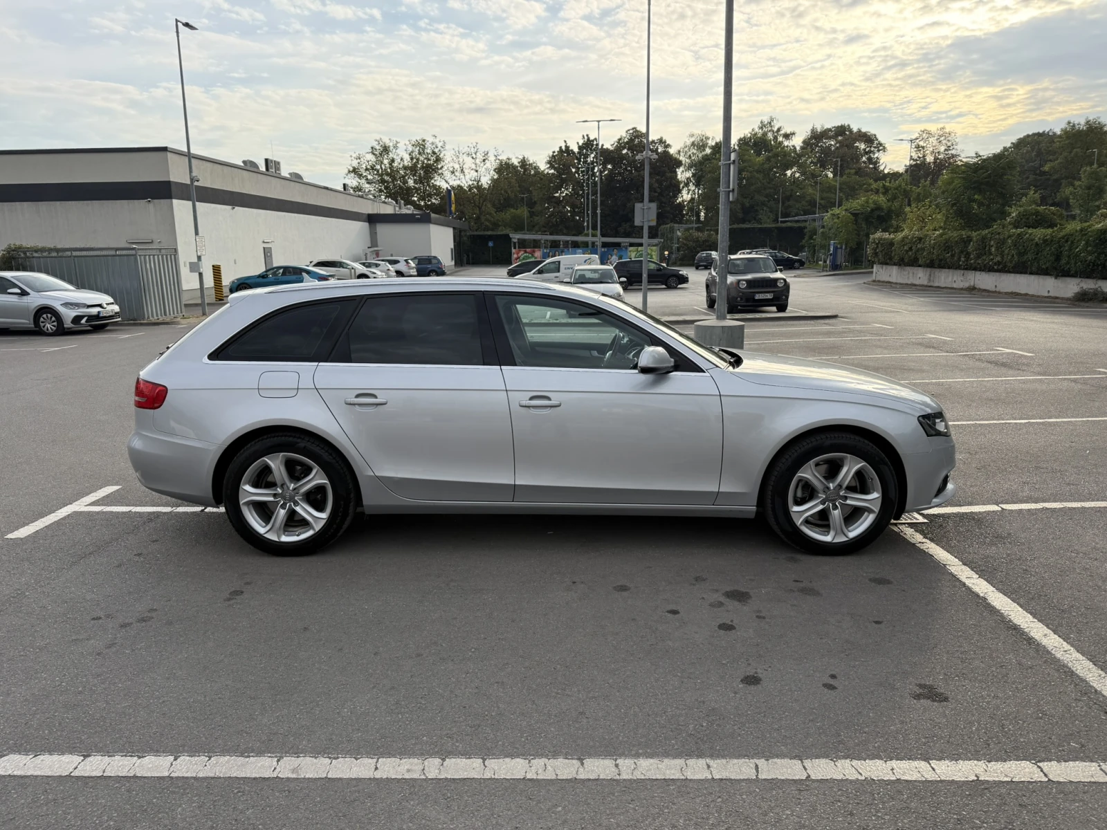 Audi A4 2.0 TDI , снимка 4 - Автомобили и джипове - 56249082