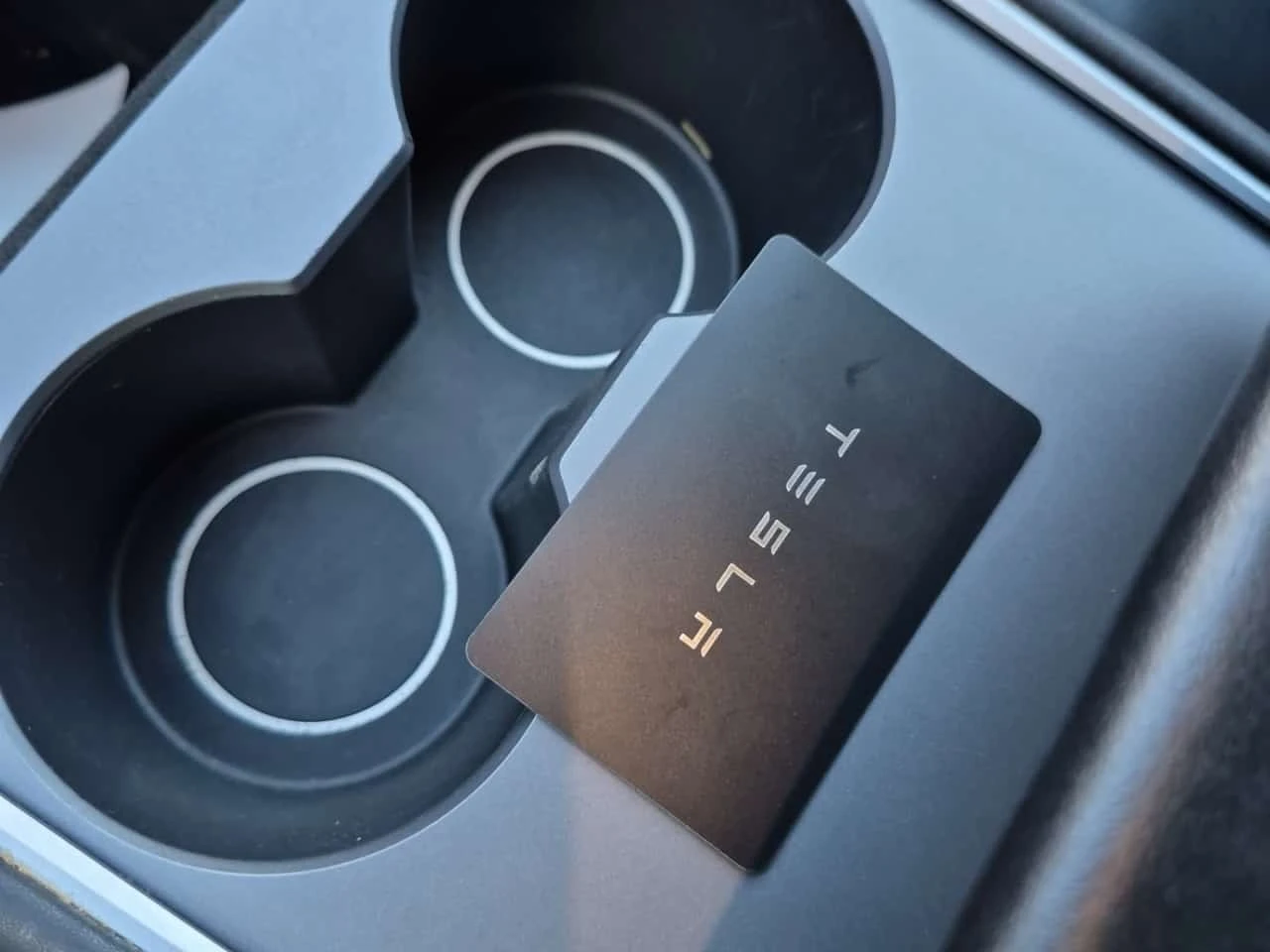 Tesla Model Y Performance / Carfax / ����������  | Mobile.bg � ����������� 8
