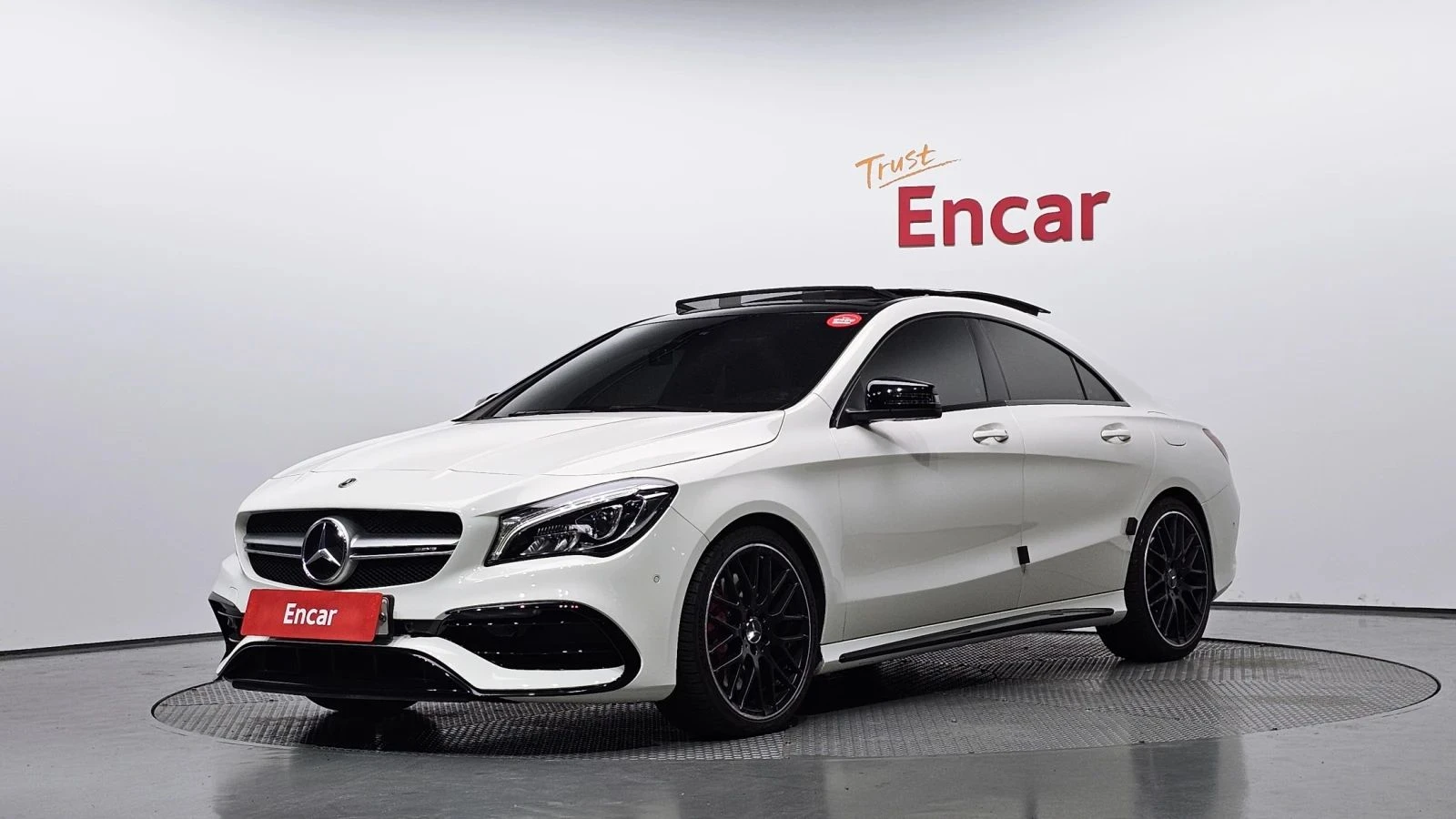 Mercedes-Benz CLA 45 AMG