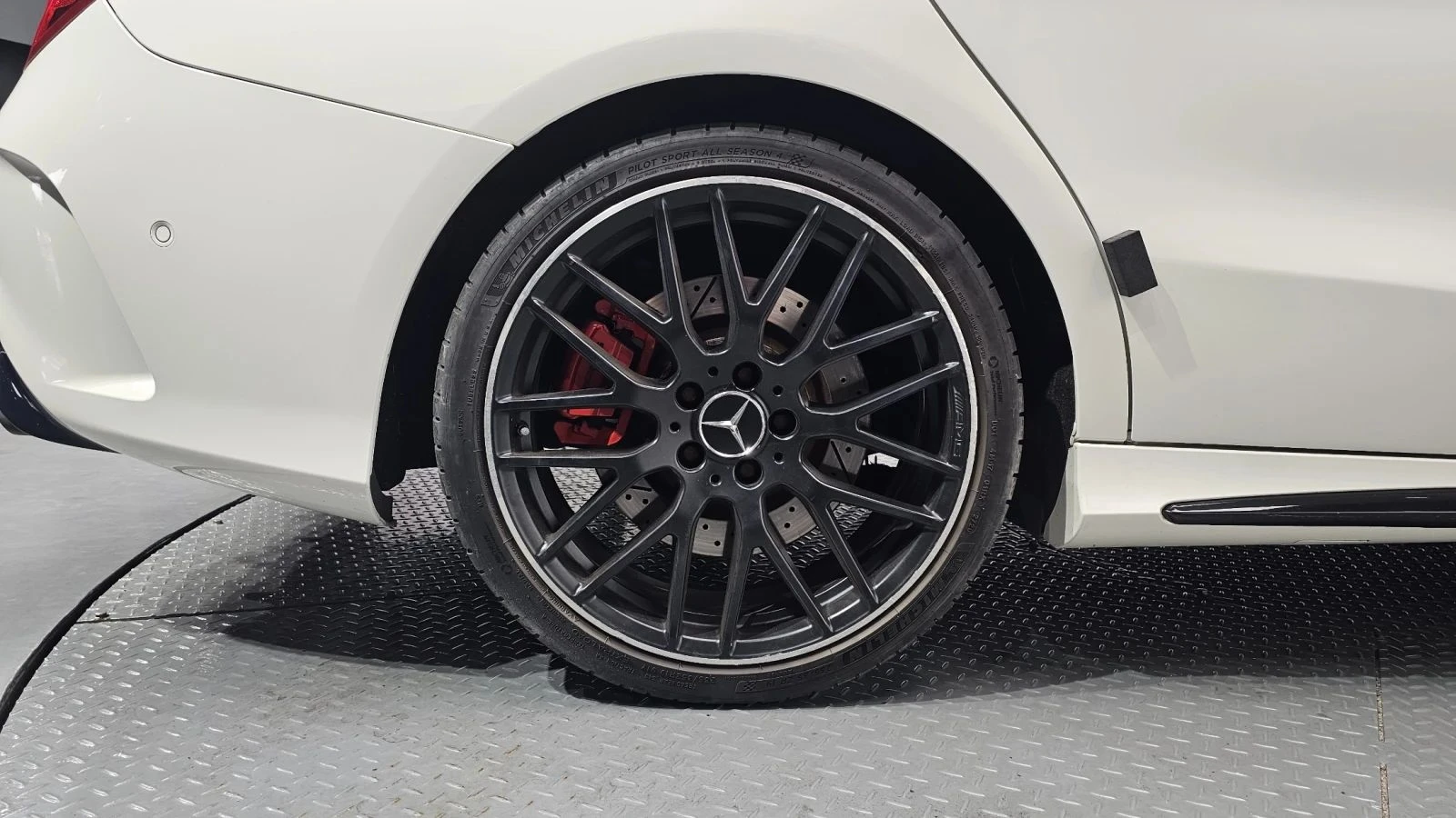 Mercedes-Benz CLA 45 AMG, снимка 5 - Автомобили и джипове - 56685431