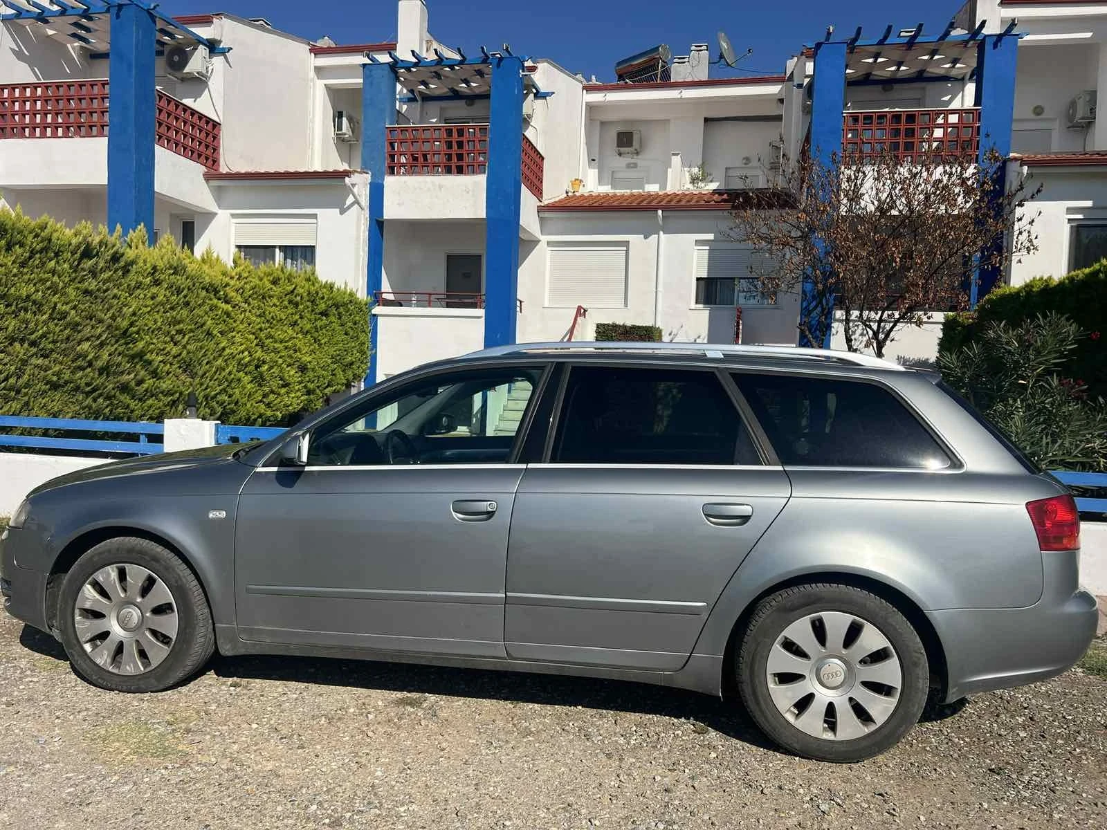Audi A4, снимка 6 - Автомобили и джипове - 56706746