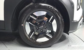 Kia Seltos Gasoline 1.6T 2WD Trendy, снимка 7