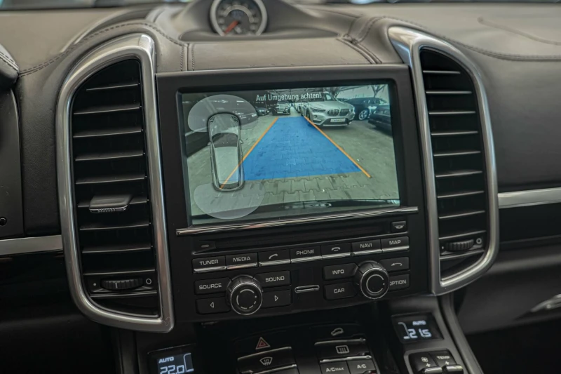 Porsche Cayenne 4.2TDI/PDLS/PCM/Chrono/Sport-Edition/Подгрев, снимка 13 - Автомобили и джипове - 52298283