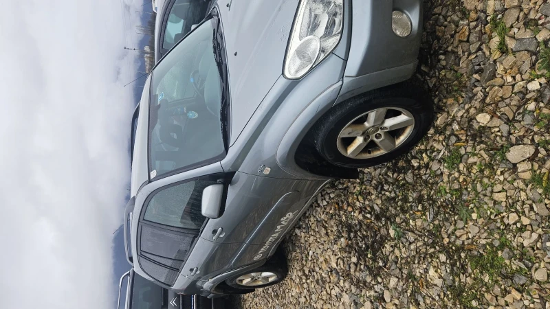 Toyota Rav4 2.0d4d.116ks.klimatronik.4x4.feis, снимка 8 - Автомобили и джипове - 52669399