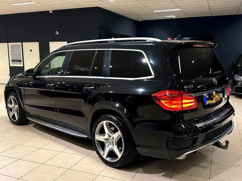 Mercedes-Benz GL 63 AMG 4MATIC 7-МЕСТЕН DESIGNO ПАНОРАМА ЛИЗИНГ 100%  , снимка 4 - Автомобили и джипове - 53117720
