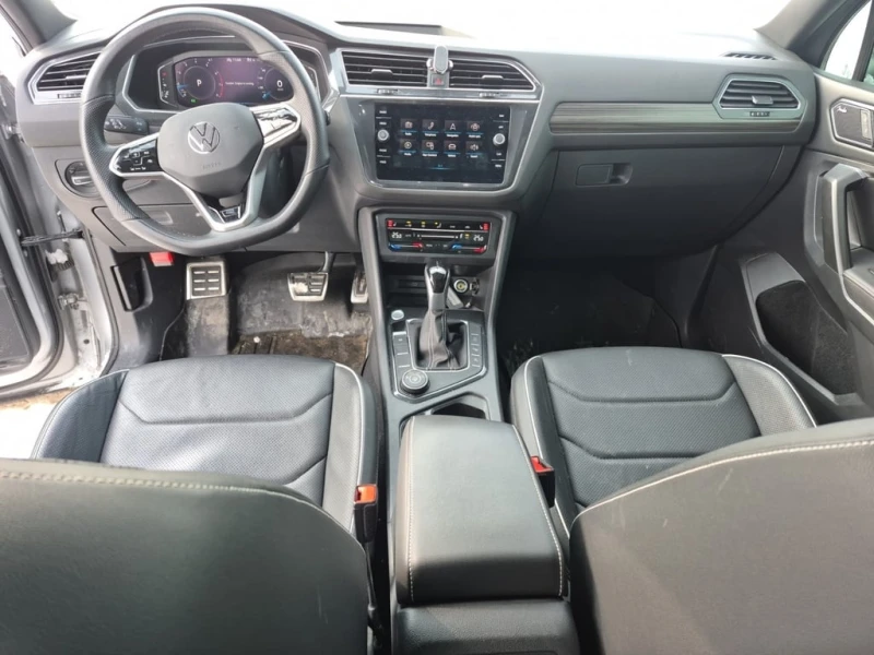 VW Tiguan * HIGHLINE R LINE * CARFAX * ФИНАНСИРАНЕ, снимка 11 - Автомобили и джипове - 53326124