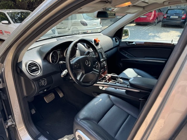 Mercedes-Benz ML 320  - изображение 7