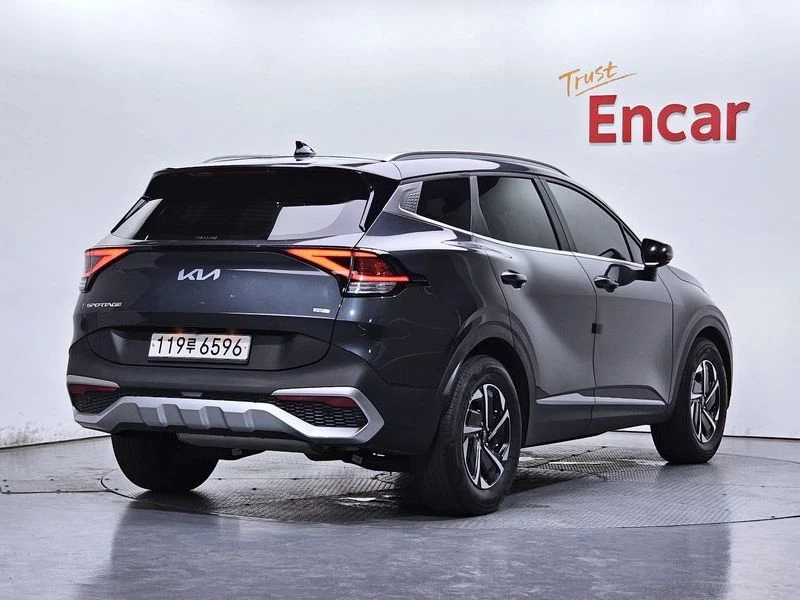Kia Sportage Prestige 2WD| 226к.с.| ВКЛ.ТЕХНОТЕСТ, снимка 2 - Автомобили и джипове - 55261986
