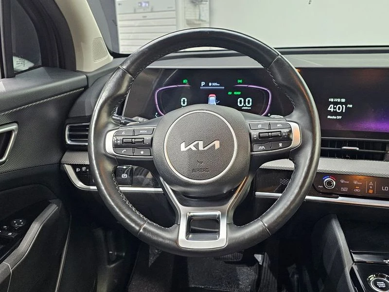 Kia Sportage Prestige 2WD| 226к.с.| ВКЛ.ТЕХНОТЕСТ, снимка 13 - Автомобили и джипове - 55261986