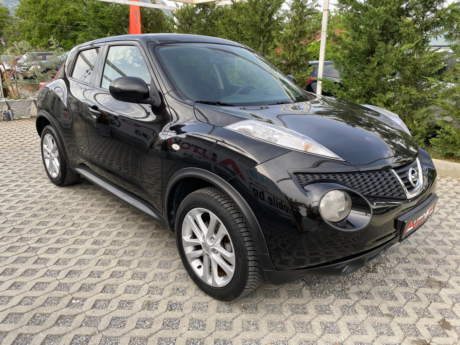 Nissan Juke 1.6i-117кс= 109хил.км!= АВТОПИЛОТ= ПАРКТРОНИК - изображение 2