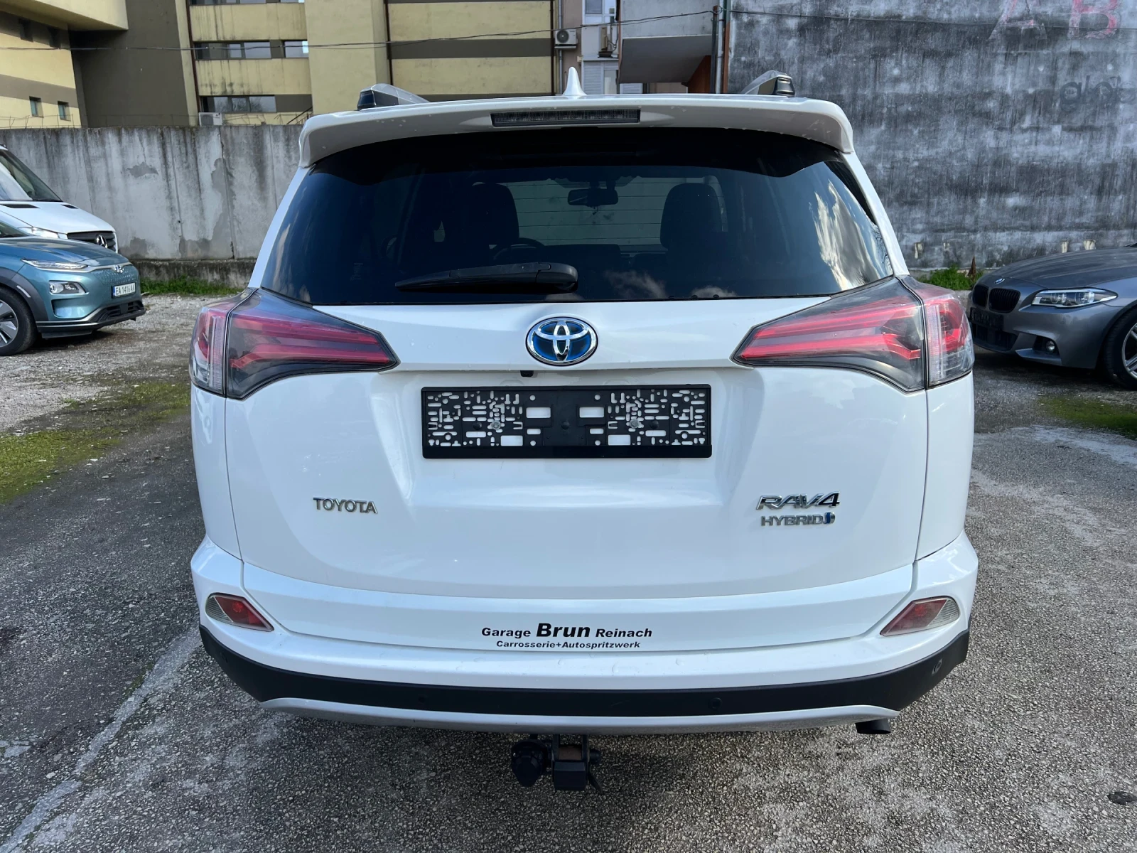 Toyota Rav4 2.5I HYBRID 4x4 Швейцария  - изображение 6