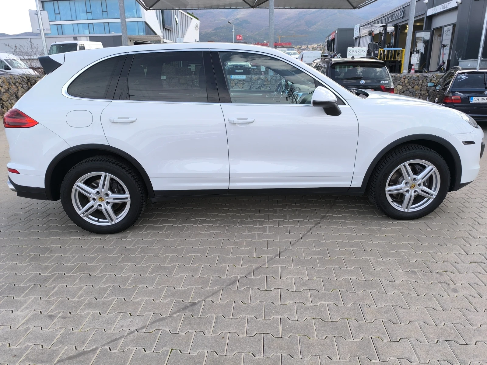 Porsche Cayenne 3.6 V6 300кс обдухване/подгрев/панорама - изображение 6