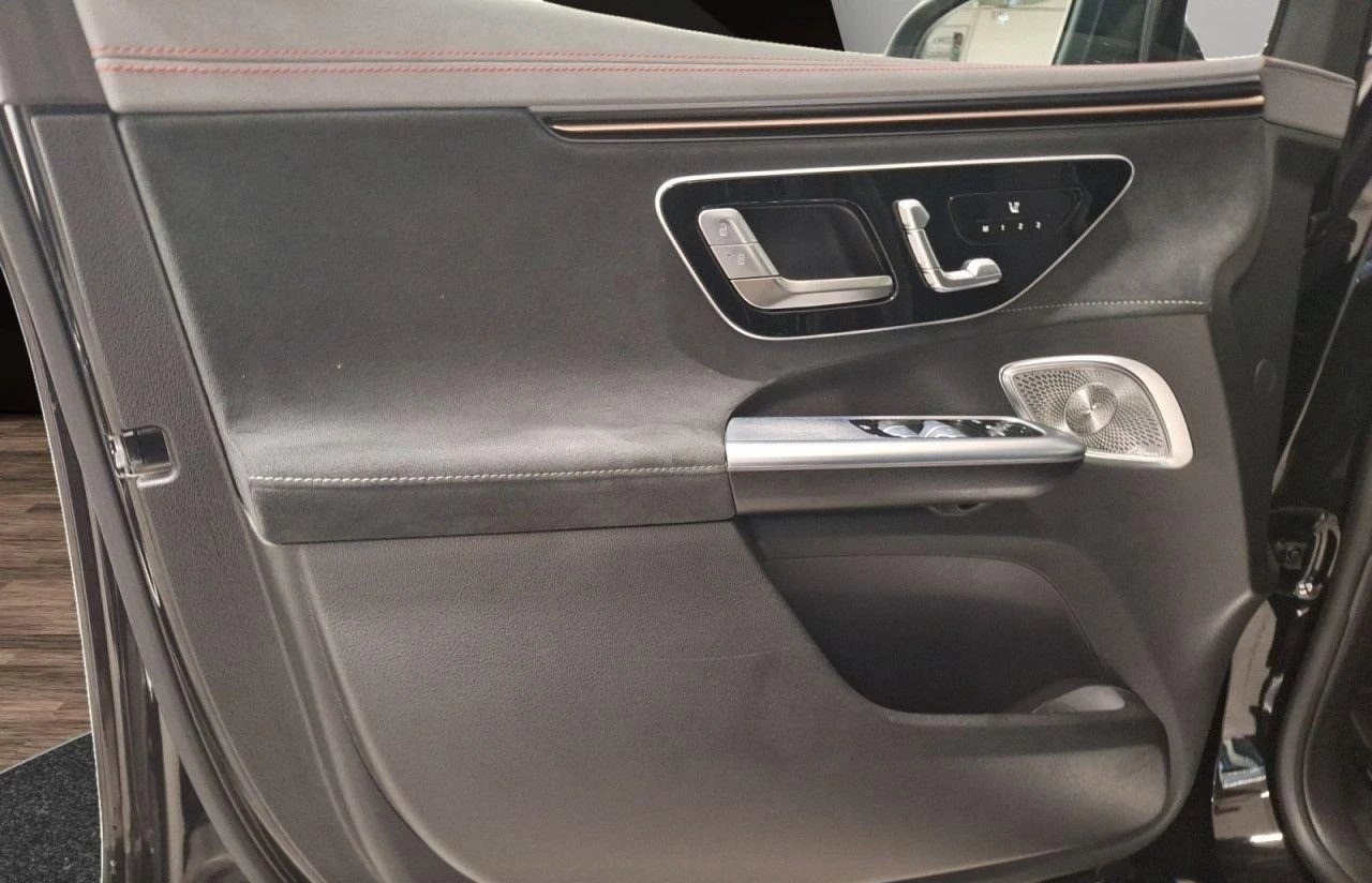 Mercedes-Benz EQE 43 AMG/4M/AIRMATIC/HYPERSCREEN/BURM/PANO/360/ - изображение 8