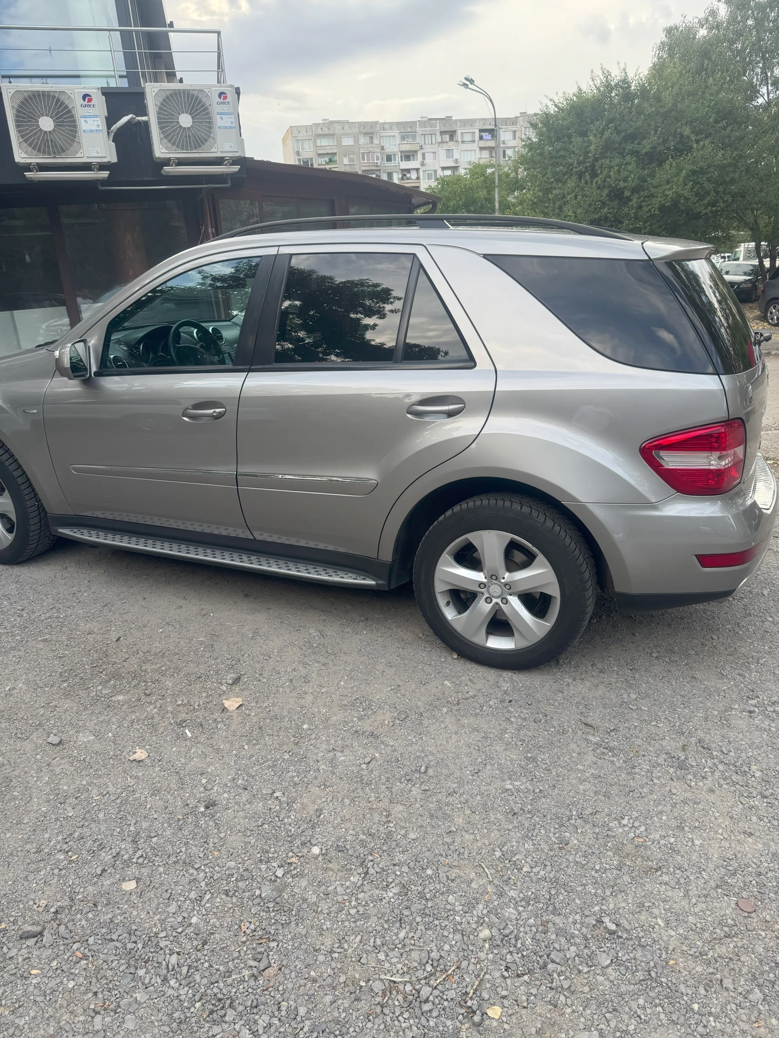 Mercedes-Benz ML 320  - изображение 6