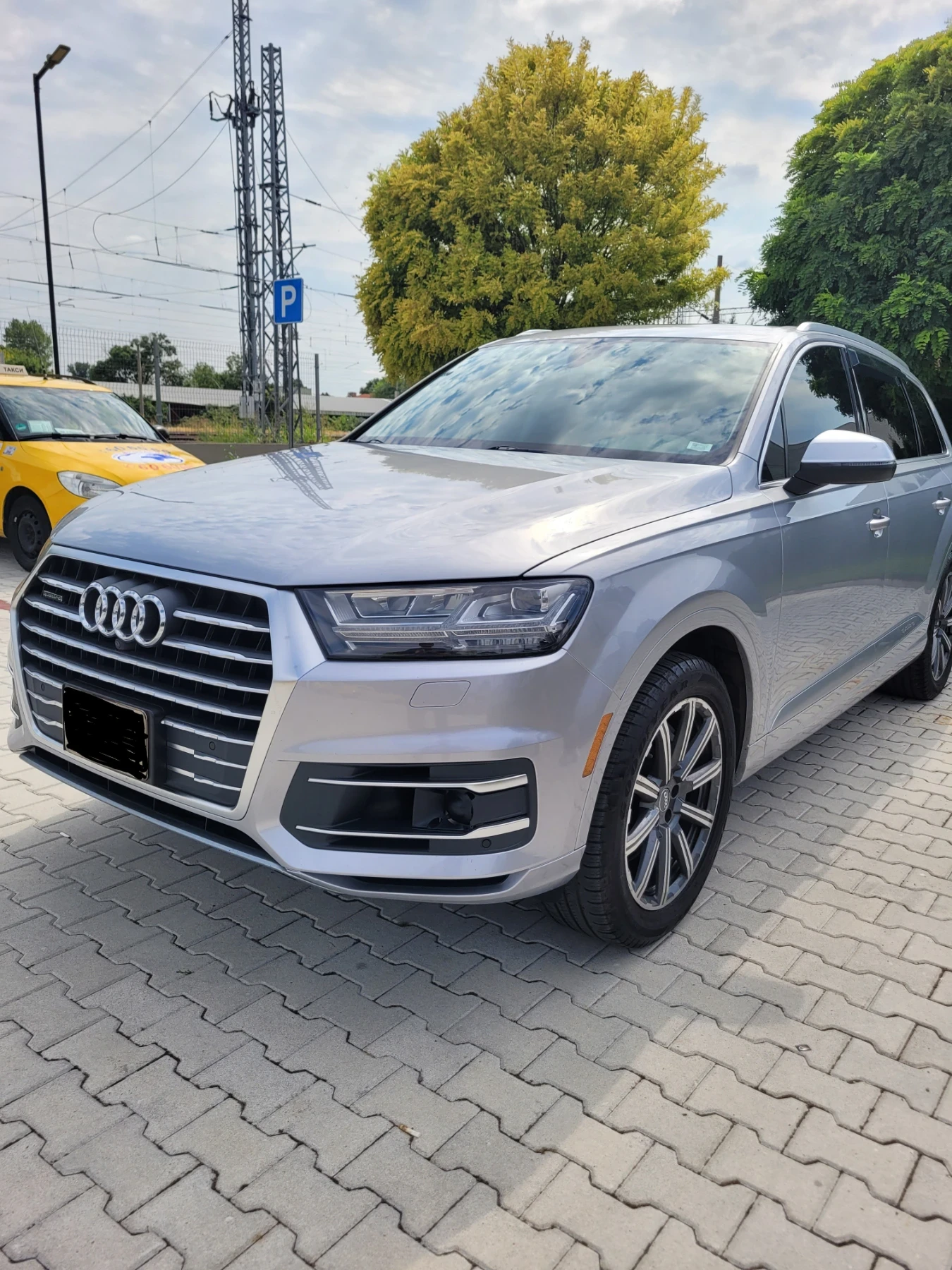 Audi Q7 3.0T QUATTRO  PREMIUM PLUS НА ПРУЖИНИ - изображение 2