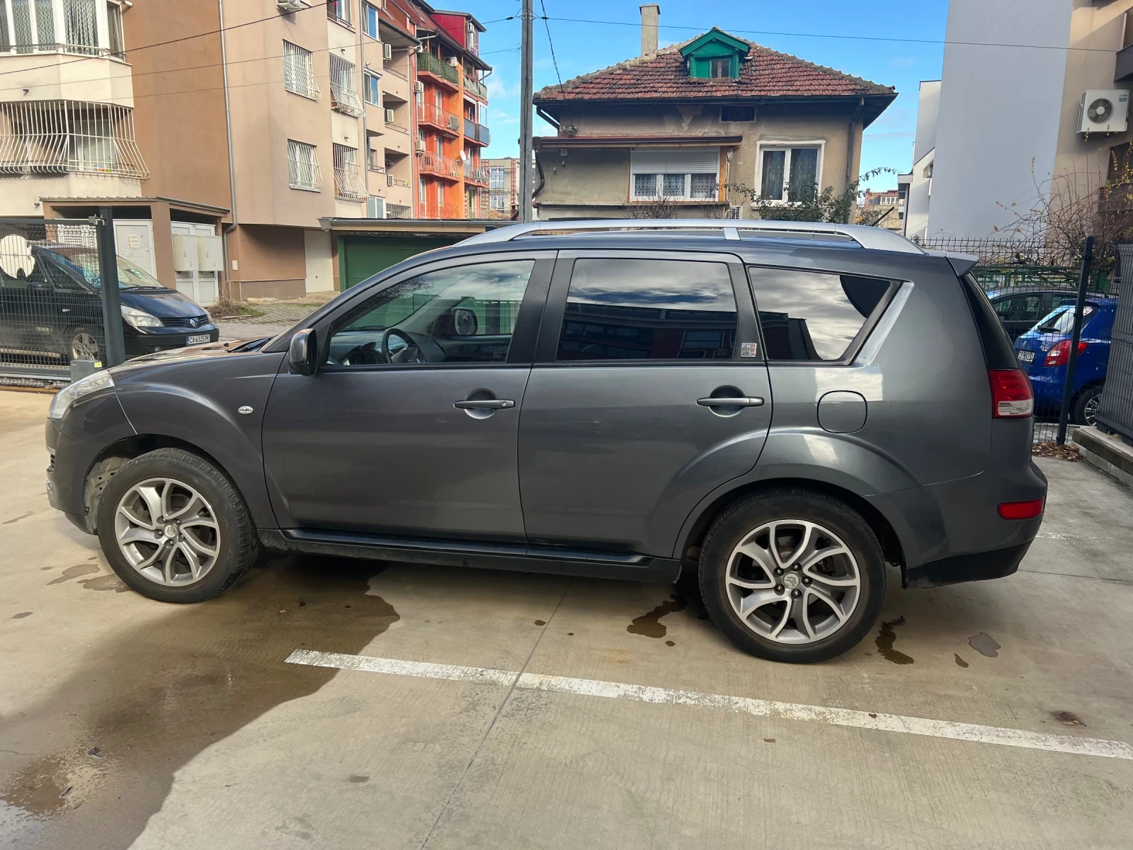 Citroen C-Crosser  - изображение 2