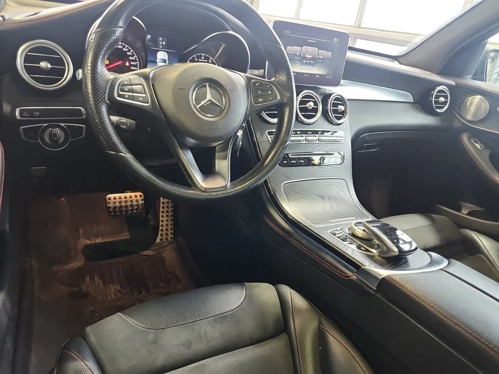 Mercedes-Benz GLC * AMG 43 * CARFAX * БЕЗ ПЪРВОНАЧАЛНА ВНОСКА - изображение 10