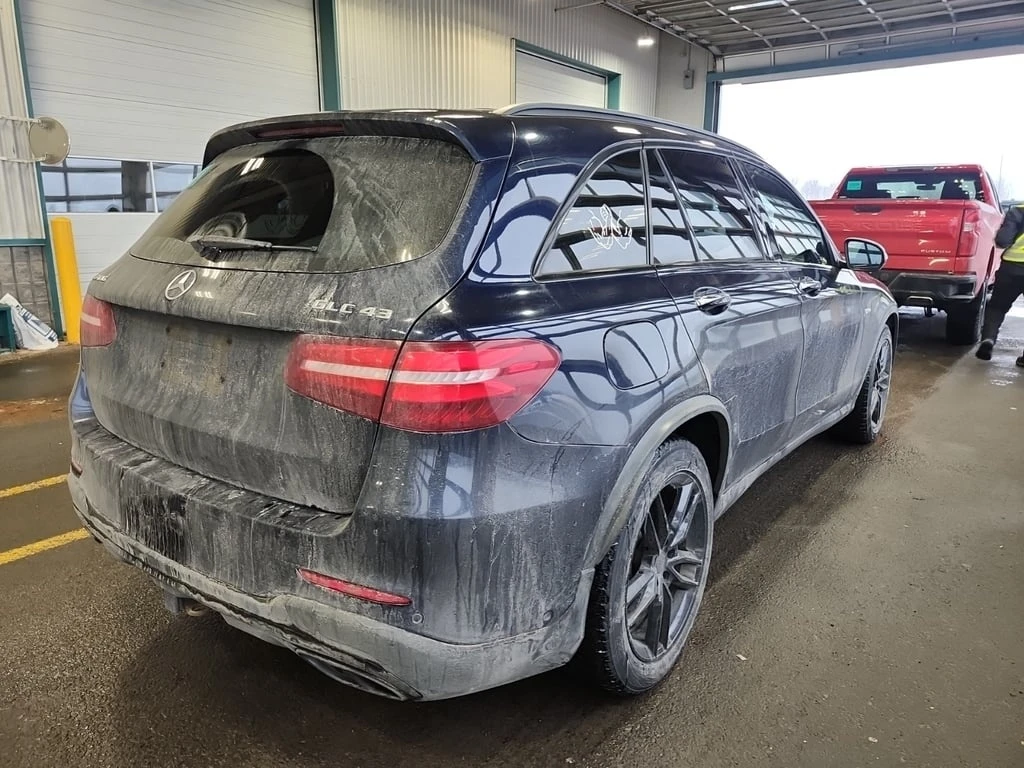 Mercedes-Benz GLC * AMG 43 * CARFAX * БЕЗ ПЪРВОНАЧАЛНА ВНОСКА - изображение 3