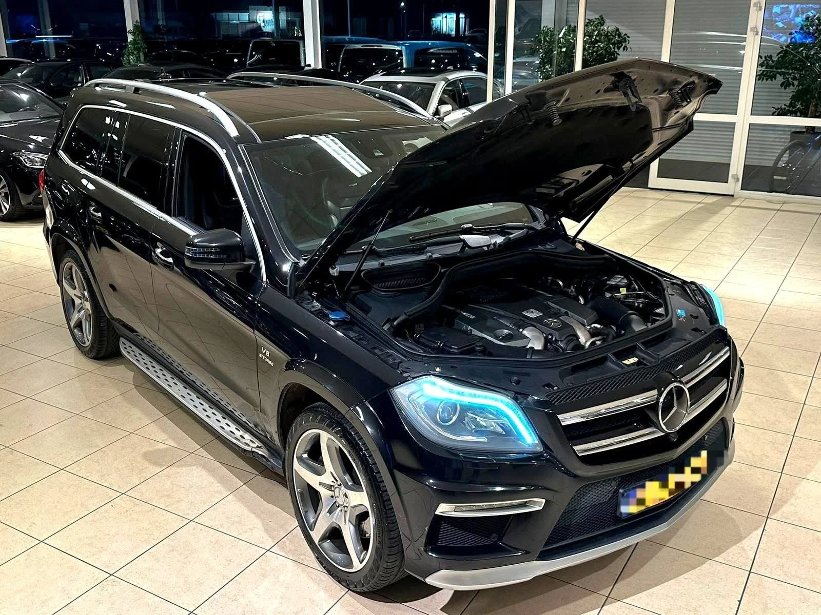 Mercedes-Benz GL 63 AMG 4MATIC 7-МЕСТЕН DESIGNO ПАНОРАМА ЛИЗИНГ 100%   - изображение 2