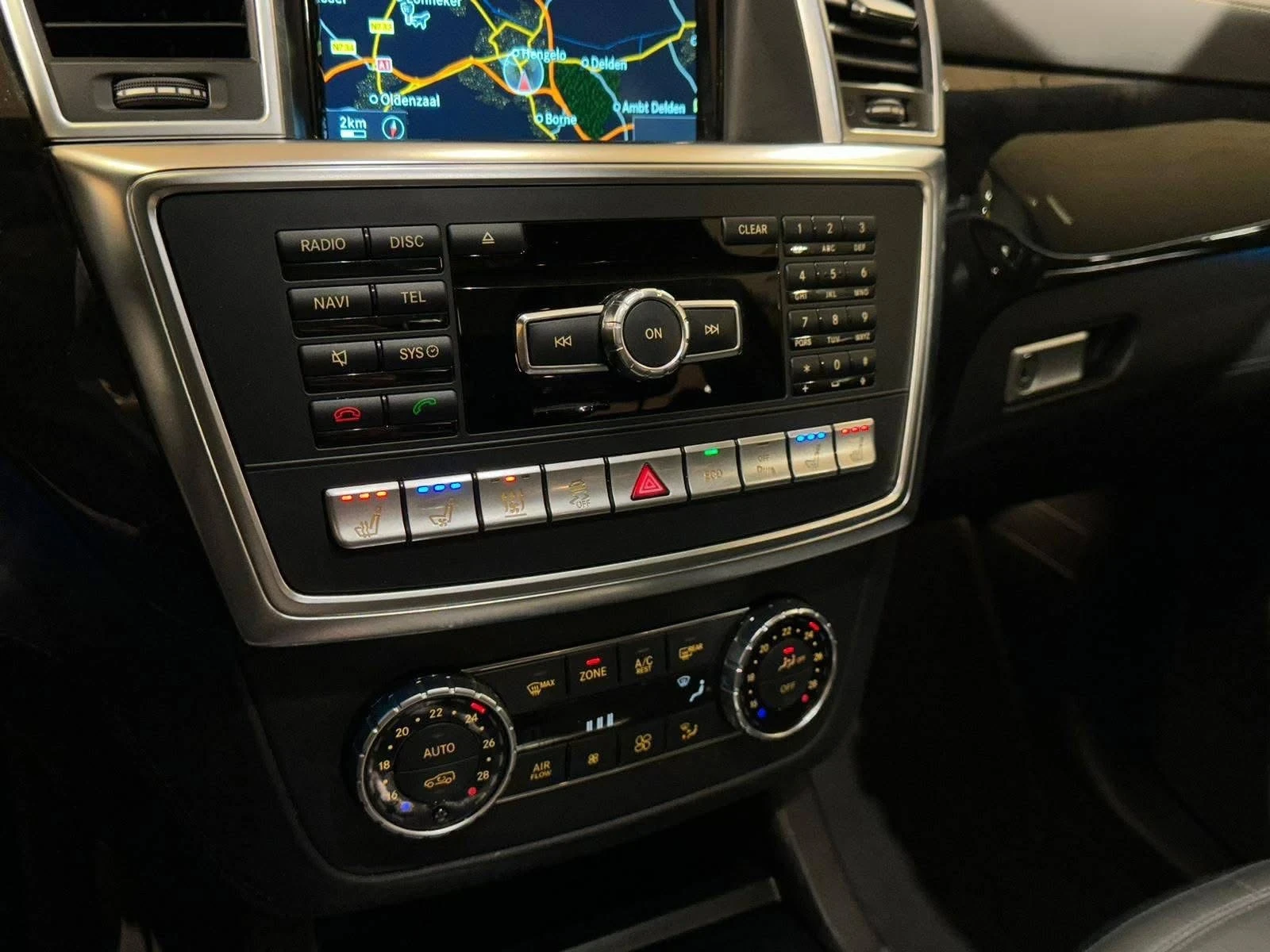 Mercedes-Benz GL 63 AMG 4MATIC 7-МЕСТЕН DESIGNO ПАНОРАМА ЛИЗИНГ 100%   - изображение 10