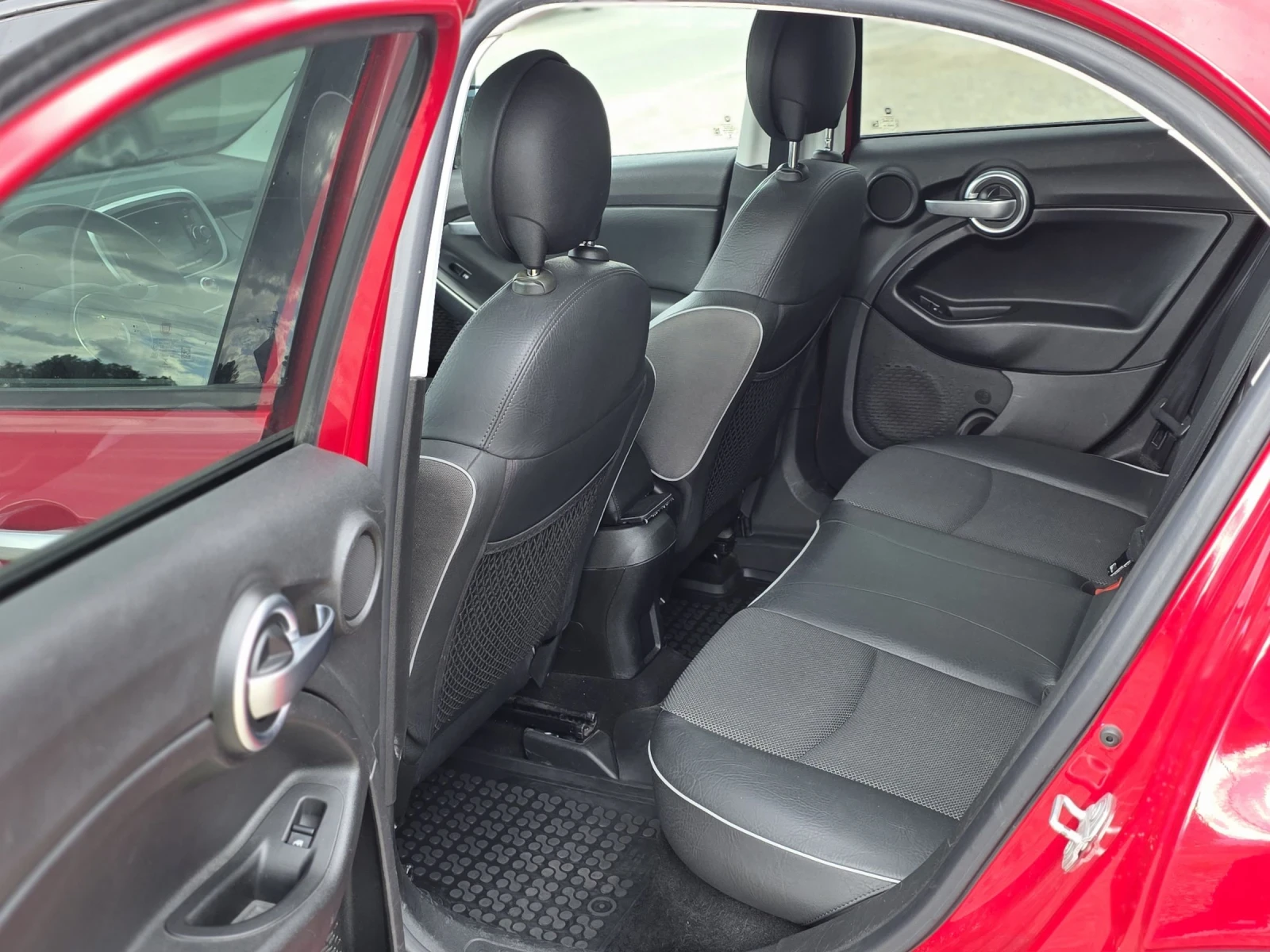 Fiat 500X 2.0D 140 k.c. 4X4 Като Нова * ЛИЗИНГ* , снимка 10 - Автомобили и джипове - 54634379