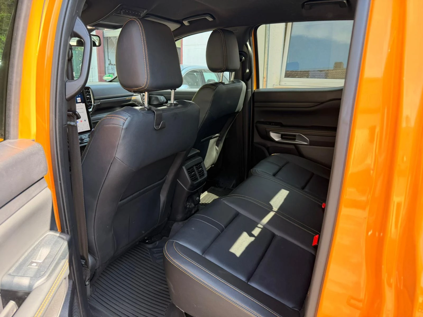 Ford Ranger V6 DIESEL 4x4 INDIVIDUAL WILDTRACK, снимка 12 - Автомобили и джипове - 54729745