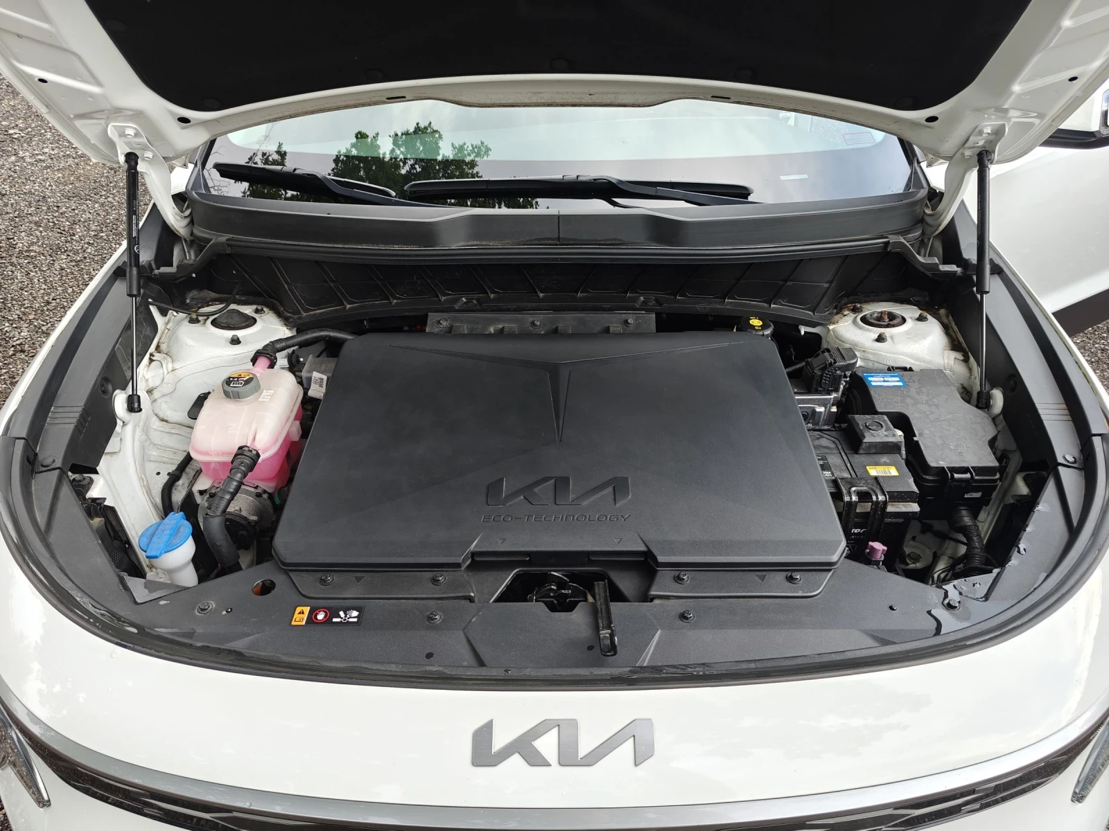 Kia Niro 64 KWH 204HP, снимка 14 - Автомобили и джипове - 54856794