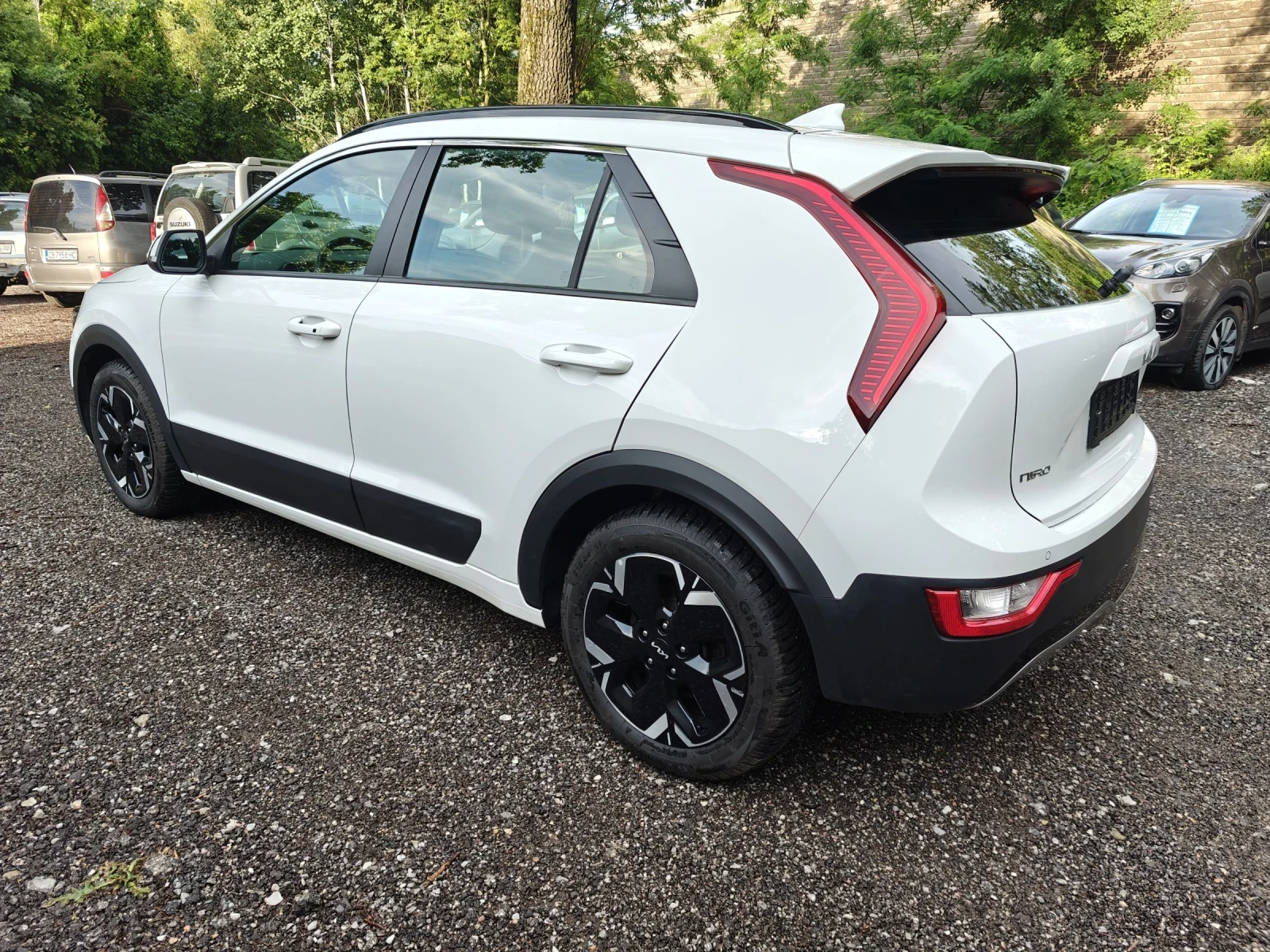 Kia Niro 64 KWH 204HP, снимка 3 - Автомобили и джипове - 54856794