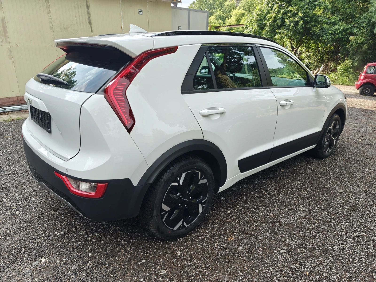 Kia Niro 64 KWH 204HP, снимка 5 - Автомобили и джипове - 54856794