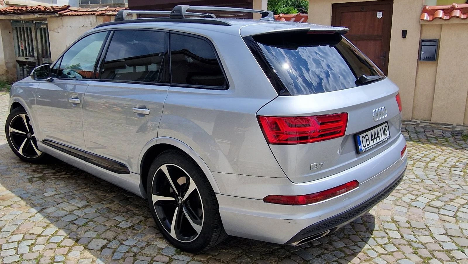 Audi Q7 S-line, снимка 4 - Автомобили и джипове - 55538222