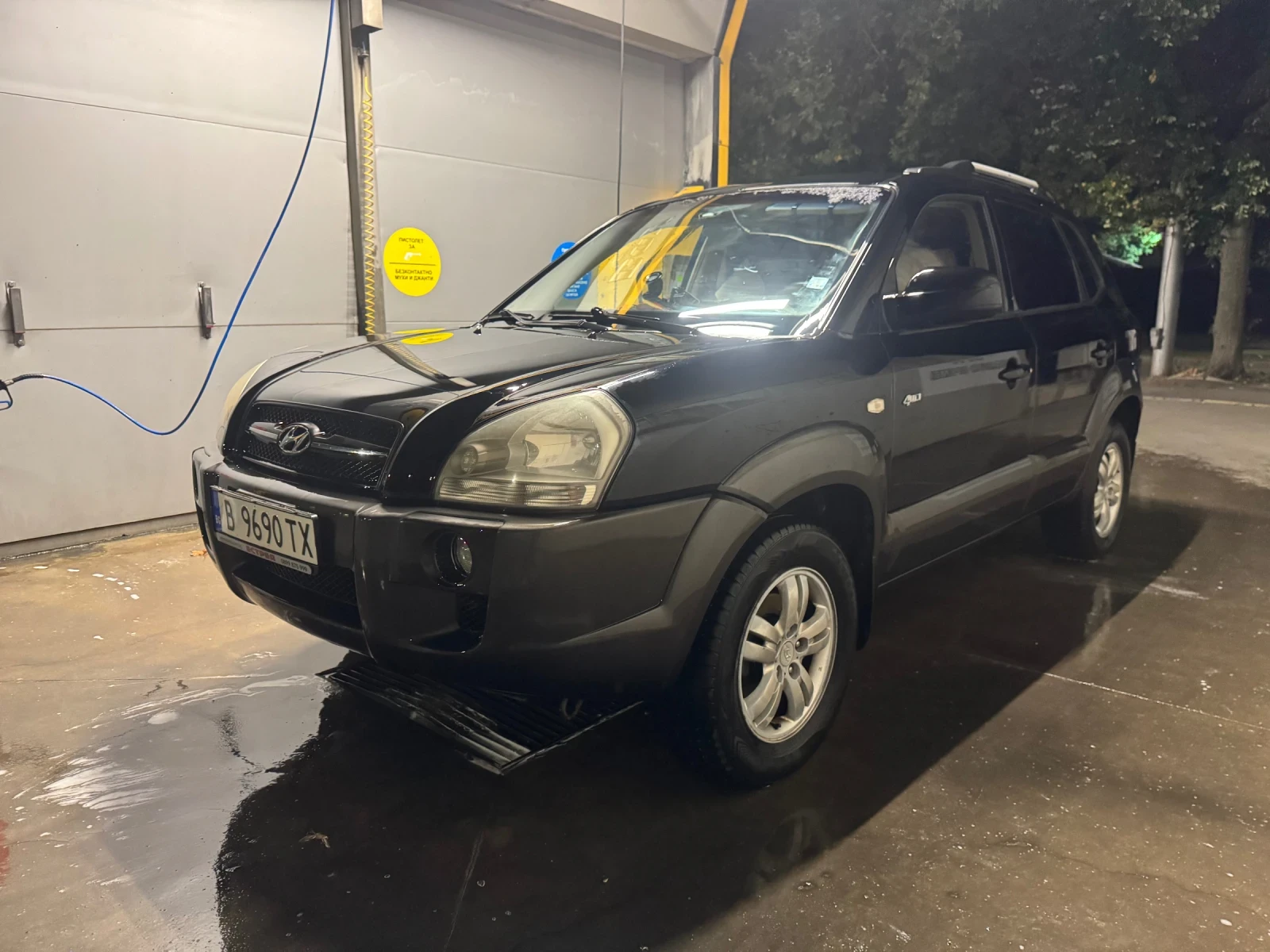 Hyundai Tucson 2.0 140 к.с, снимка 8 - Автомобили и джипове - 55557818