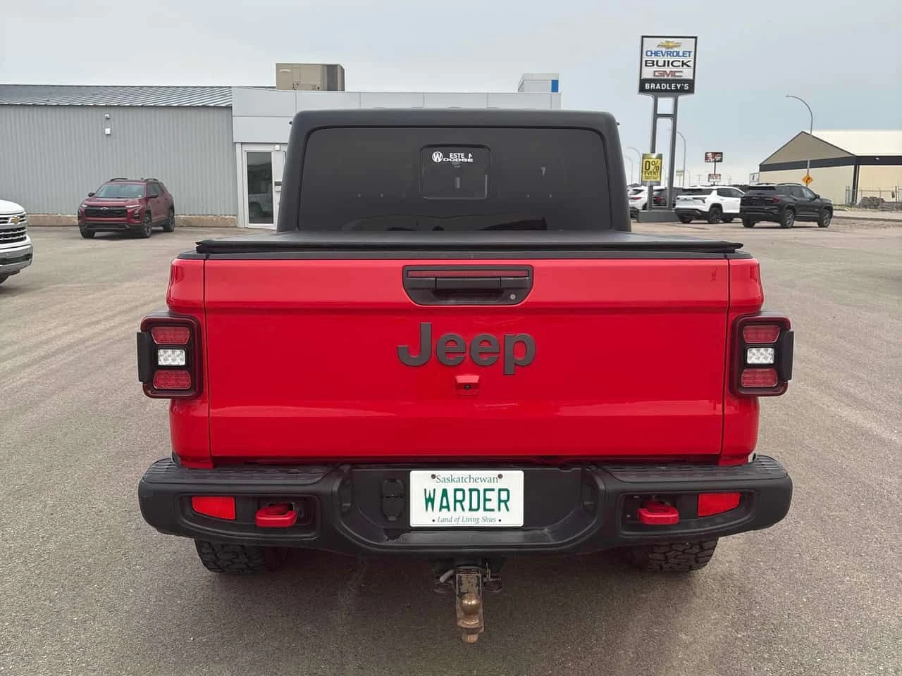Jeep Gladiator * Rubicon * АВТОКРЕДИТ БЕЗ ПЪРВОНАЧАЛНА ВНОСКА* , снимка 4 - Автомобили и джипове - 55639703