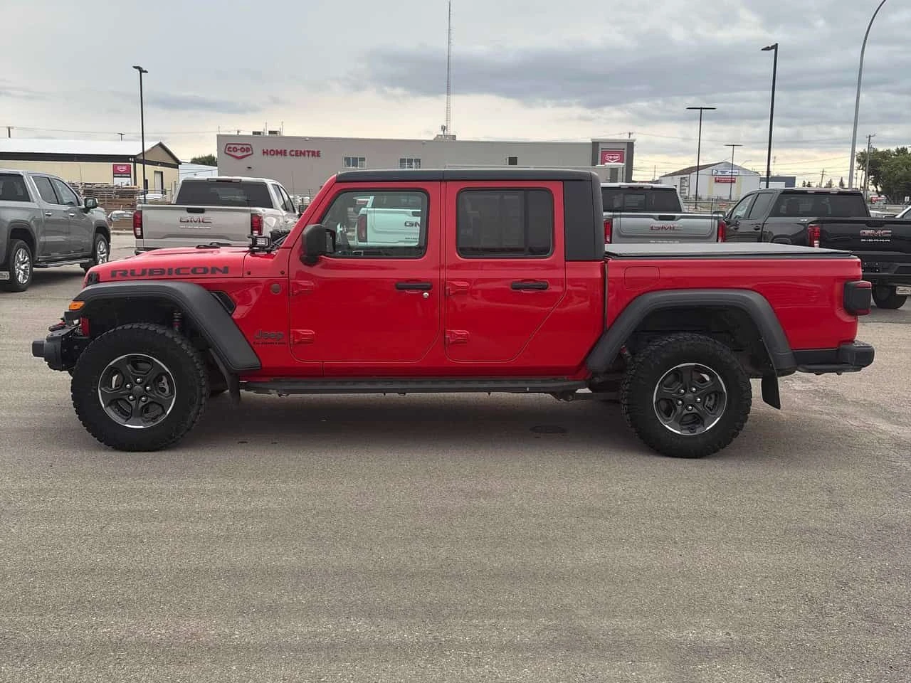 Jeep Gladiator * Rubicon * АВТОКРЕДИТ БЕЗ ПЪРВОНАЧАЛНА ВНОСКА* , снимка 2 - Автомобили и джипове - 55639703