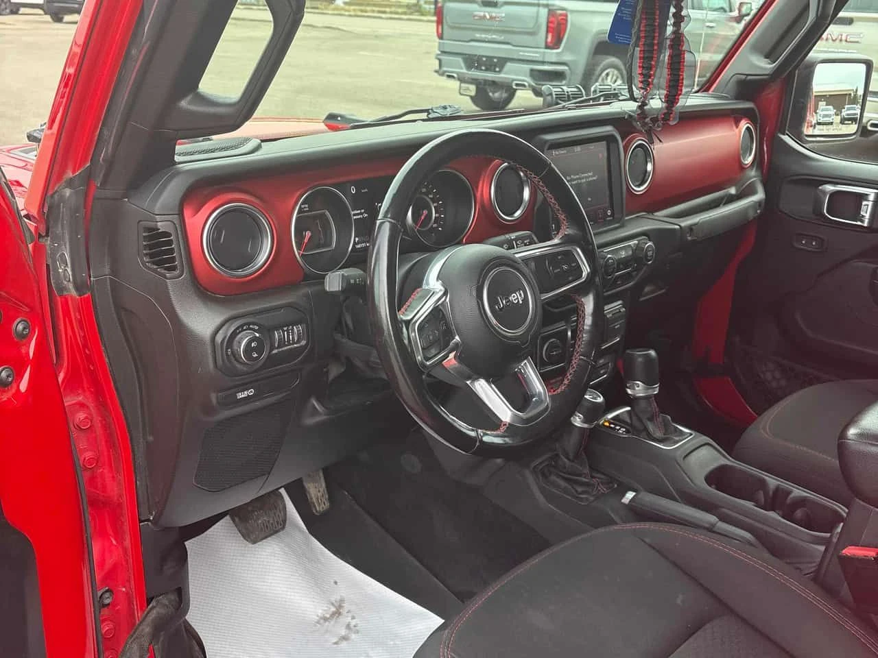 Jeep Gladiator * Rubicon * АВТОКРЕДИТ БЕЗ ПЪРВОНАЧАЛНА ВНОСКА* , снимка 5 - Автомобили и джипове - 55639703