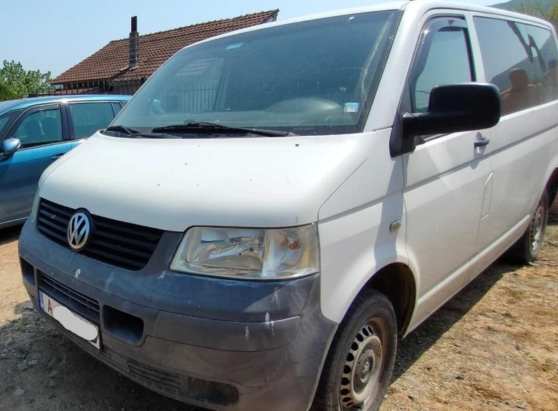 VW T5, снимка 2 - Бусове и автобуси - 45279991