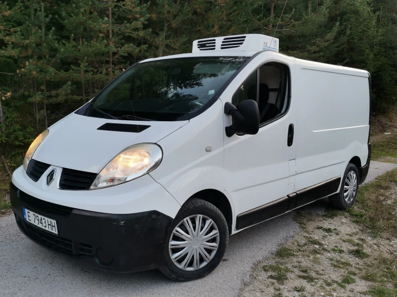 Renault Trafic, снимка 3 - Бусове и автобуси - 52358492