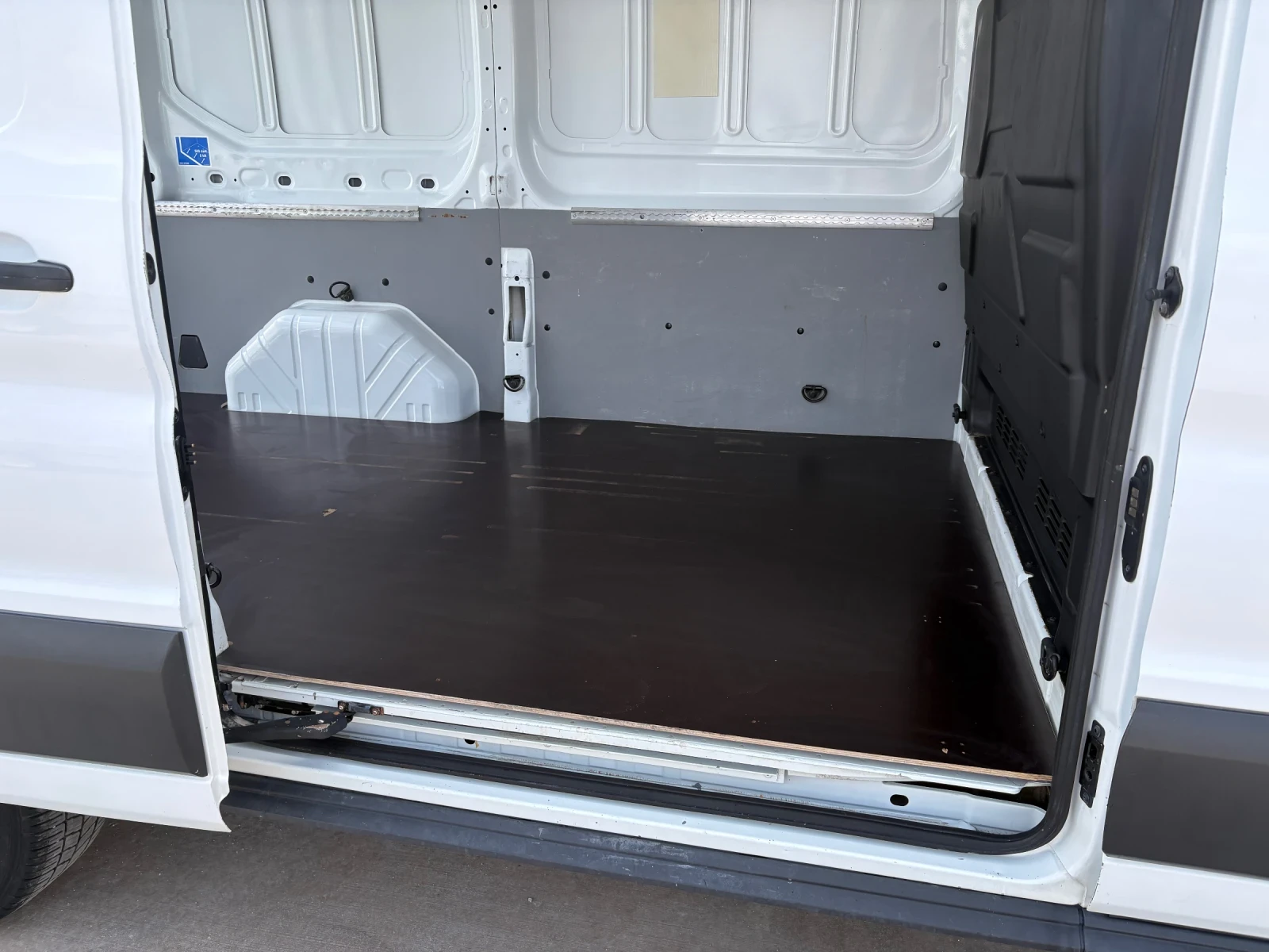 Ford Transit 2.2tdci-Klima, снимка 13 - Бусове и автобуси - 54622231
