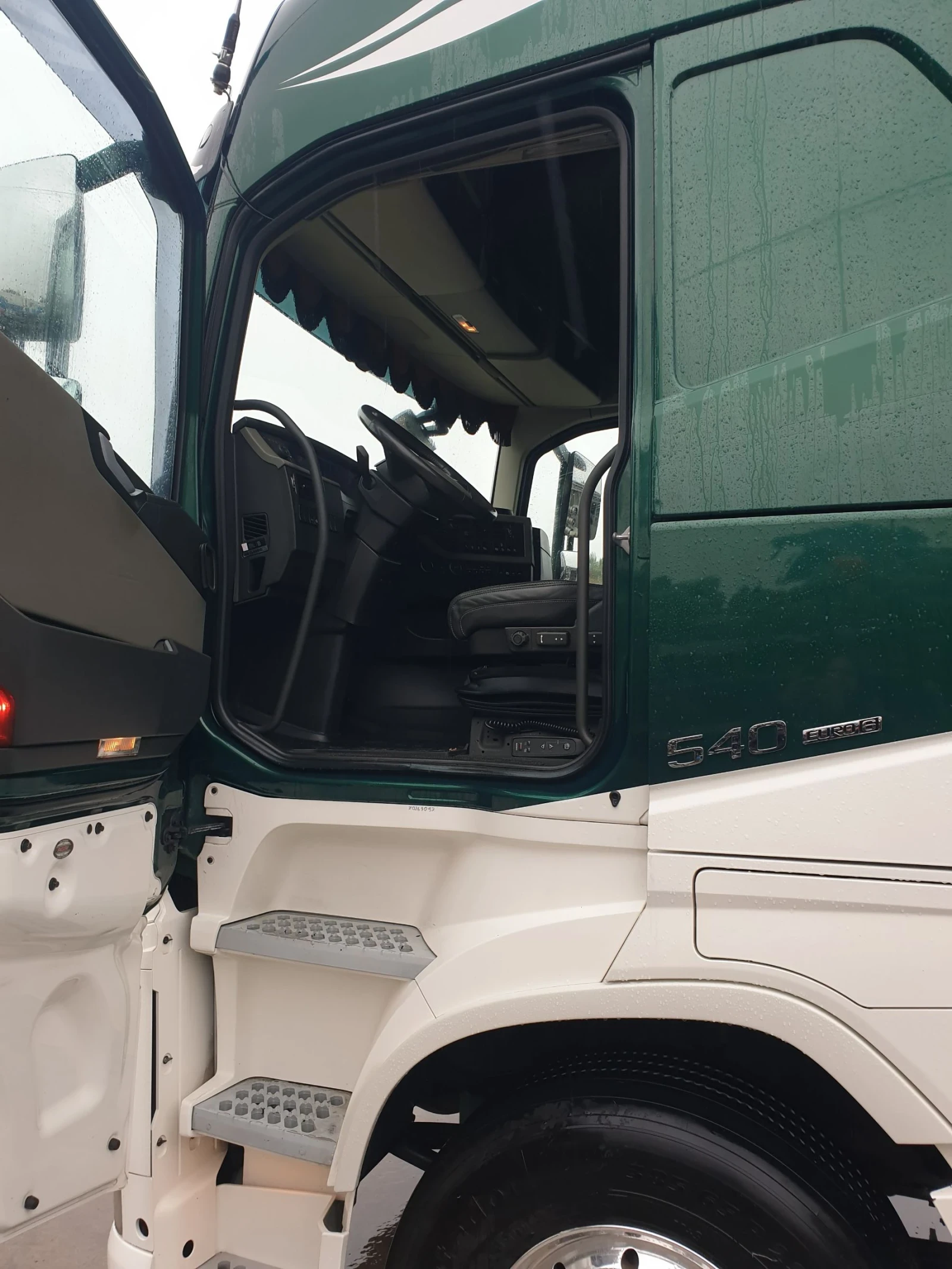Volvo Fh FH 13.540 ADR - изображение 9