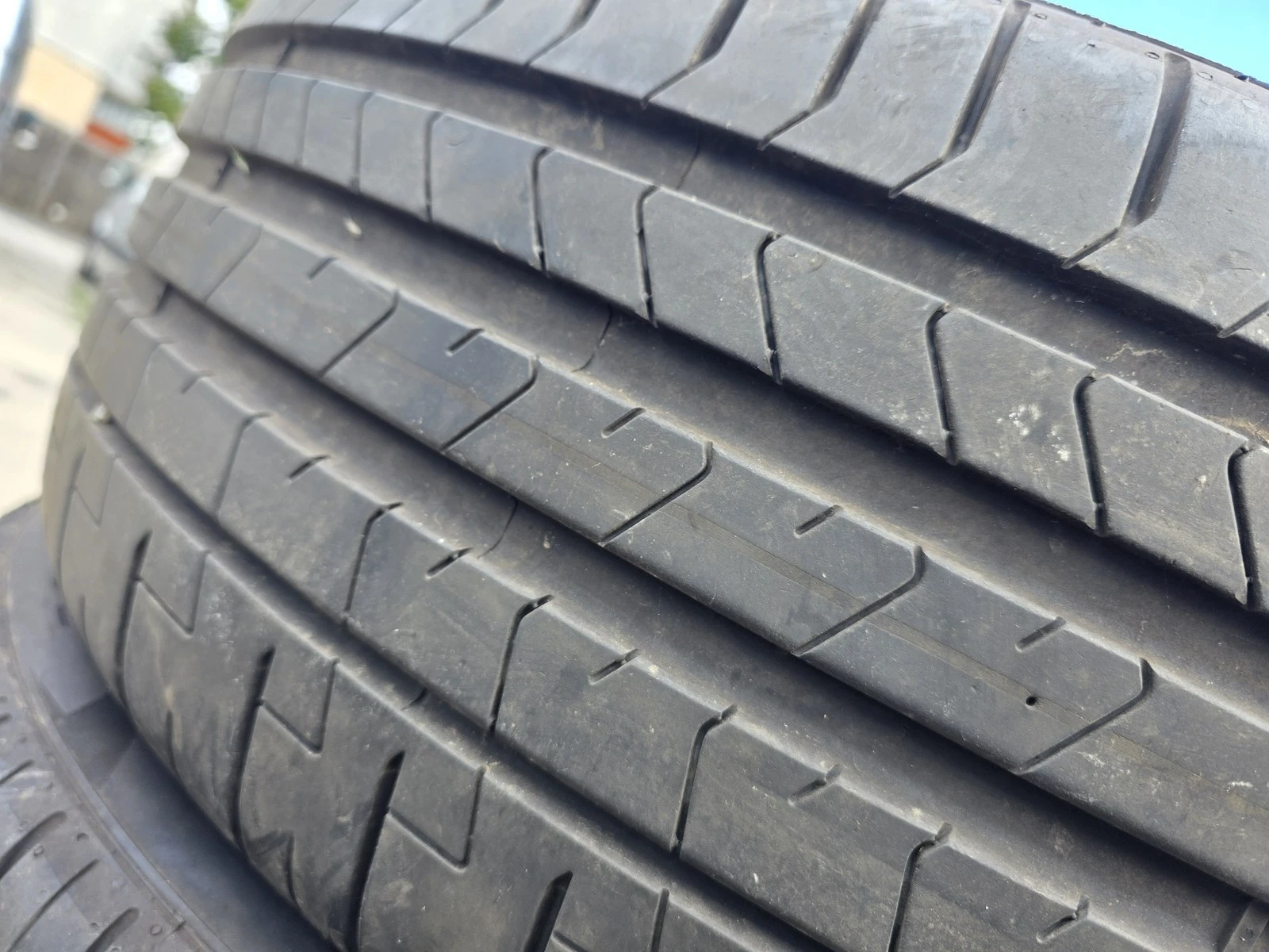 Гуми Летни 245/45R20, снимка 4 - Гуми и джанти - 56664448