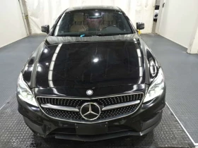 Mercedes-Benz CLS 550 * CARFAX * ОБДУХВАНЕ * СЛЕДЕНЕ НА ЛЕНТИ * 360 * , снимка 5