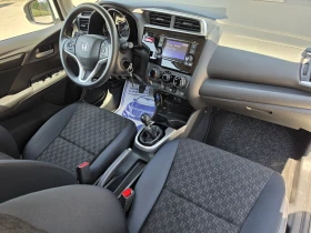 Honda Jazz 1.3i-VTEC Пълна история в ХОНДА ЕВРО 6, TUV 2027г., снимка 15