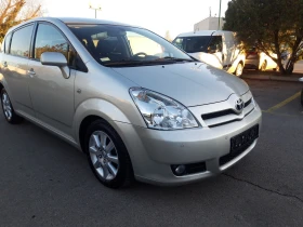 Toyota Corolla verso 2.2D4D* 136ps* 6ск. * ОТЛИЧНА* , снимка 2