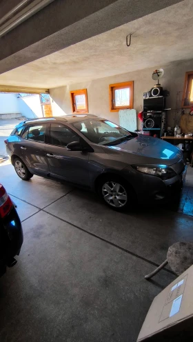 Renault Megane 1.9 dci 131 к.с.   - 2800 € / 5476.32 лв. - 78189778 9