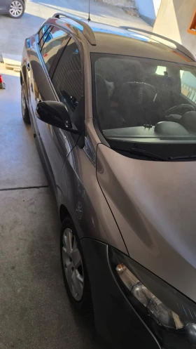 Renault Megane 1.9 dci 131 к.с.   - 2800 € / 5476.32 лв. - 78189778 5