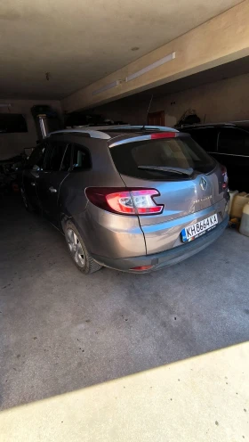Renault Megane 1.9 dci 131 к.с.   - 2800 € / 5476.32 лв. - 78189778 8