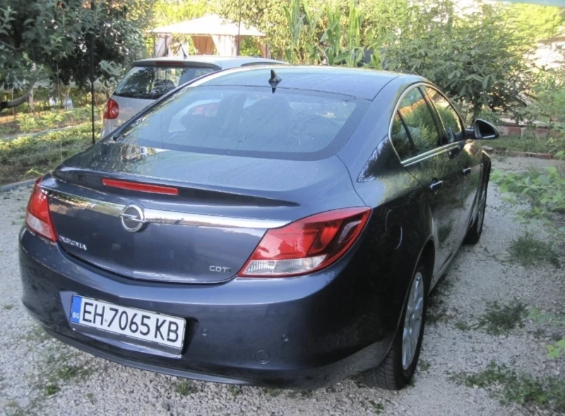 Opel Insignia, снимка 4 - Автомобили и джипове - 47436066